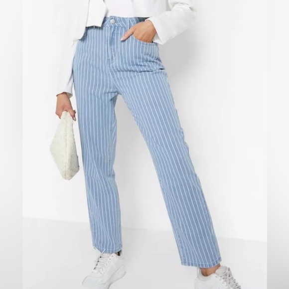 Boohoo size 6 pinstripe blue mom jeans, new with tags - Picture 1 of 7